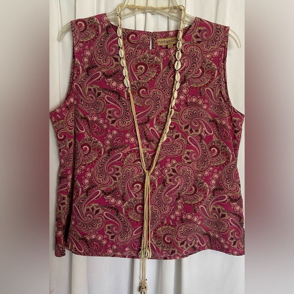 NOTIONS Sz-L Silky/Soft Paisley Tank-top, 1 Back 🗝️Hole Button- Good Used Shape - Picture 4 of 16